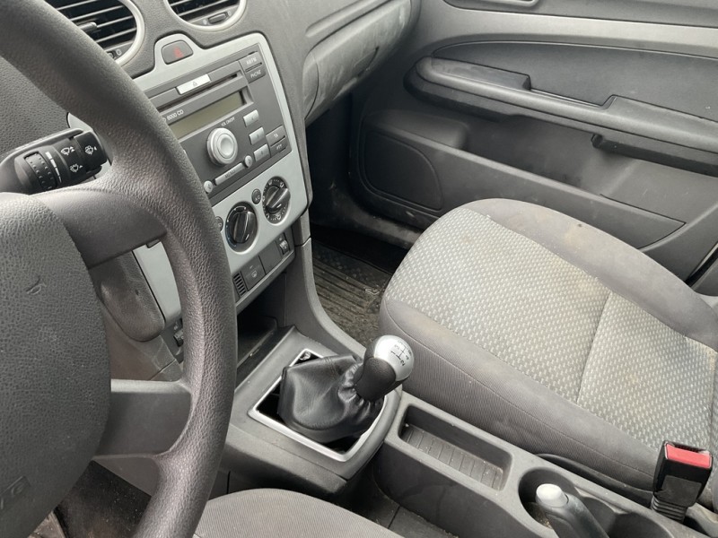 a10-ford-focus-mk2-wagon-1-6-bensiini-100-hv-74-kw-vm-2005